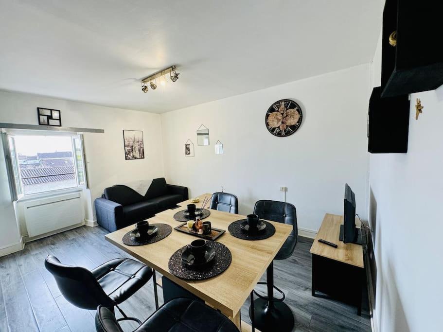 Apartamento Isval Wifi-Hyper Centre Cognac Exterior foto