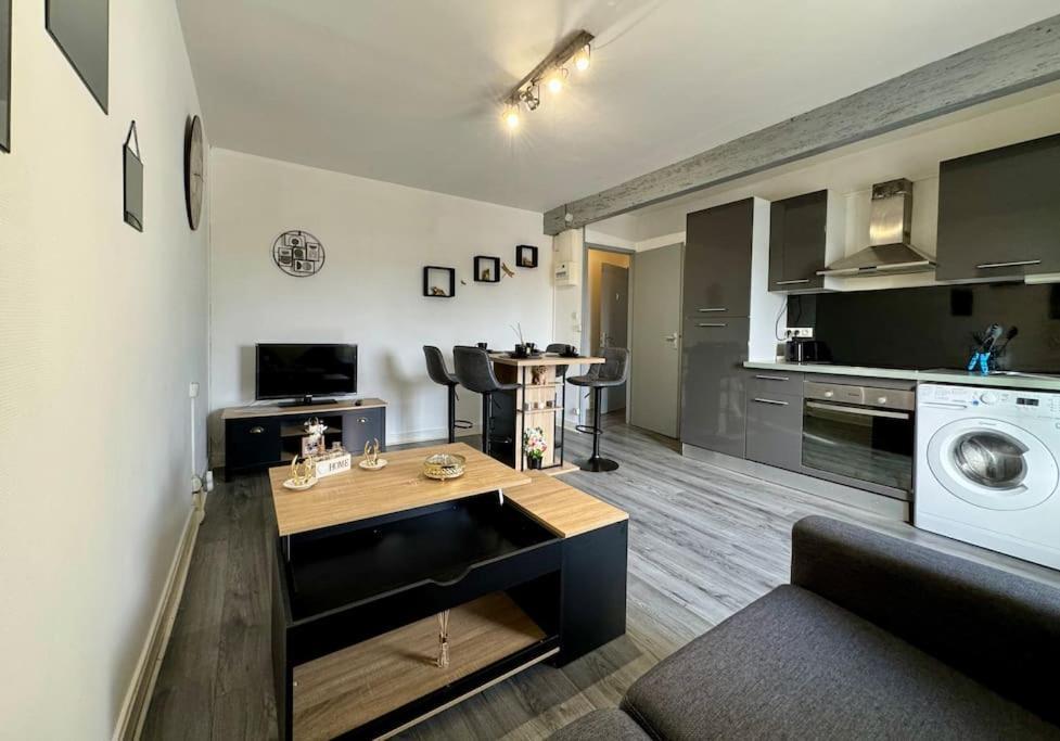 Apartamento Isval Wifi-Hyper Centre Cognac Exterior foto