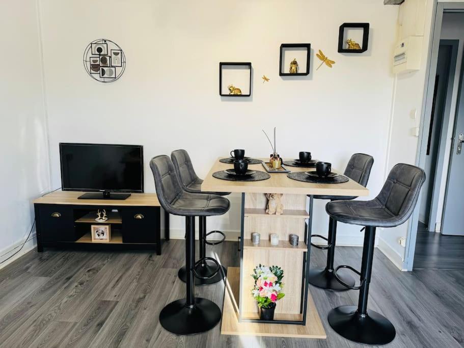 Apartamento Isval Wifi-Hyper Centre Cognac Exterior foto